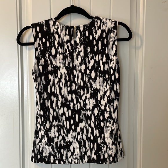 Calvin Klein XS Sleeveless Top - Picture 3 of 4